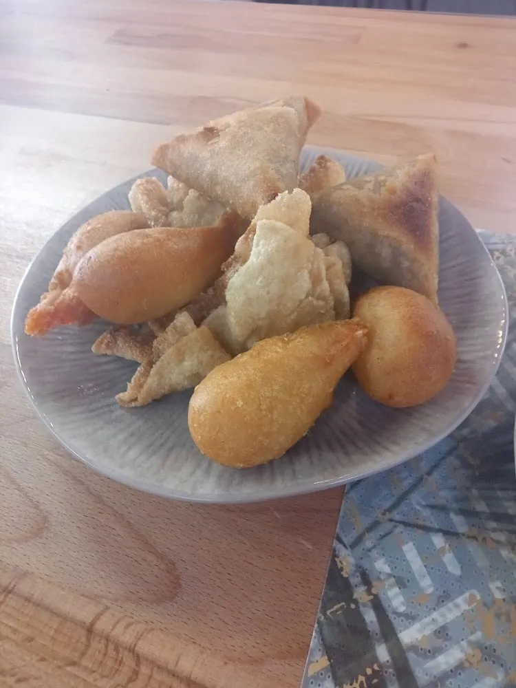 Assortiment de Vapeurs Et Fritures